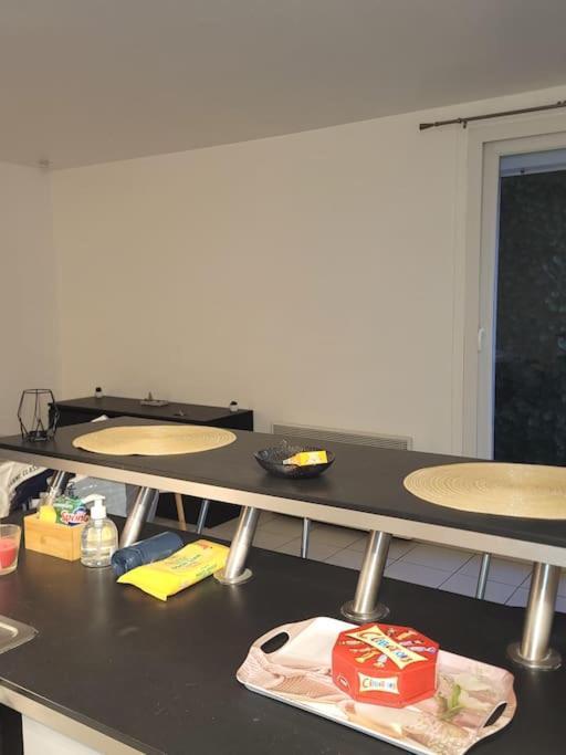 La Cachette Ludique Appartement Orléans Buitenkant foto