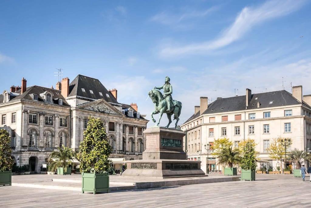 La Cachette Ludique Appartement Orléans Buitenkant foto